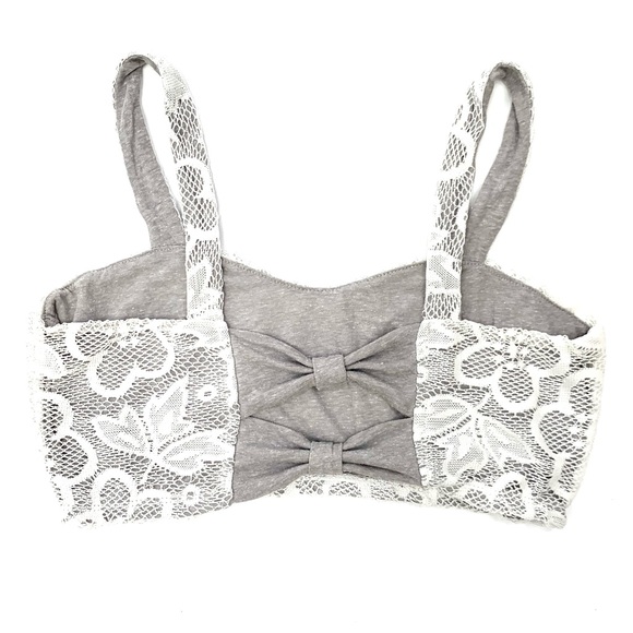 NWOT Gray Back Cutout Floral Lace Bra Crop Top - Picture 4 of 14
